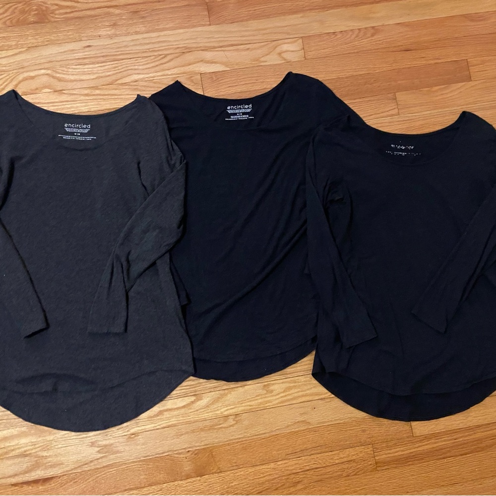 Encircled Essential Long Sleeve Tees M